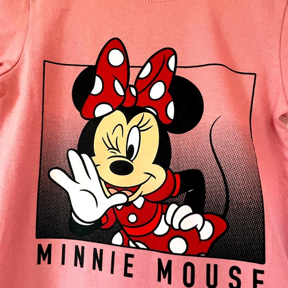 🥰Disney Minnie Mouse shirt - Picture 2 of 5